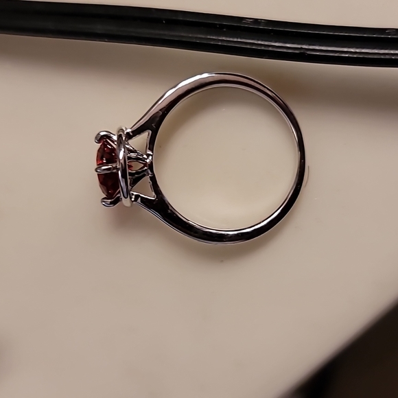 Ring - Picture 2 of 2